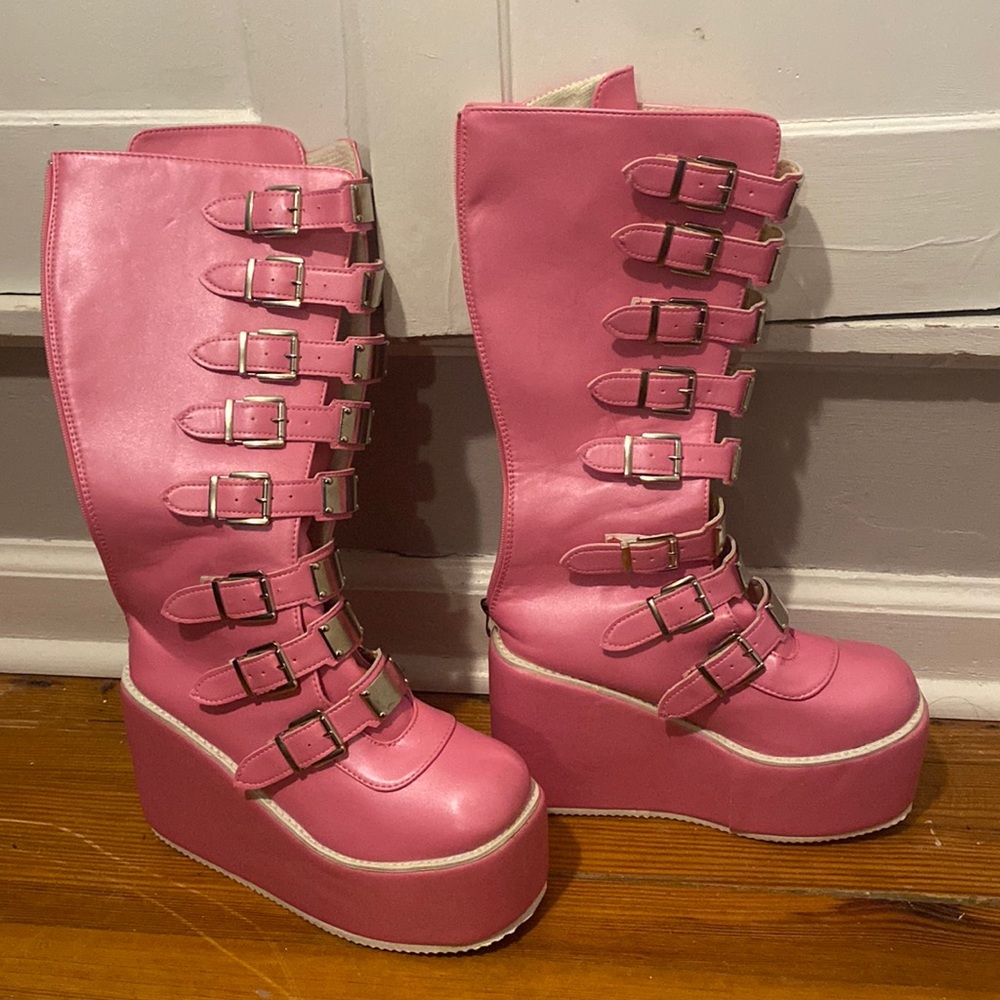 6-inch Pink Calf-Length Platform Boots, Size 9